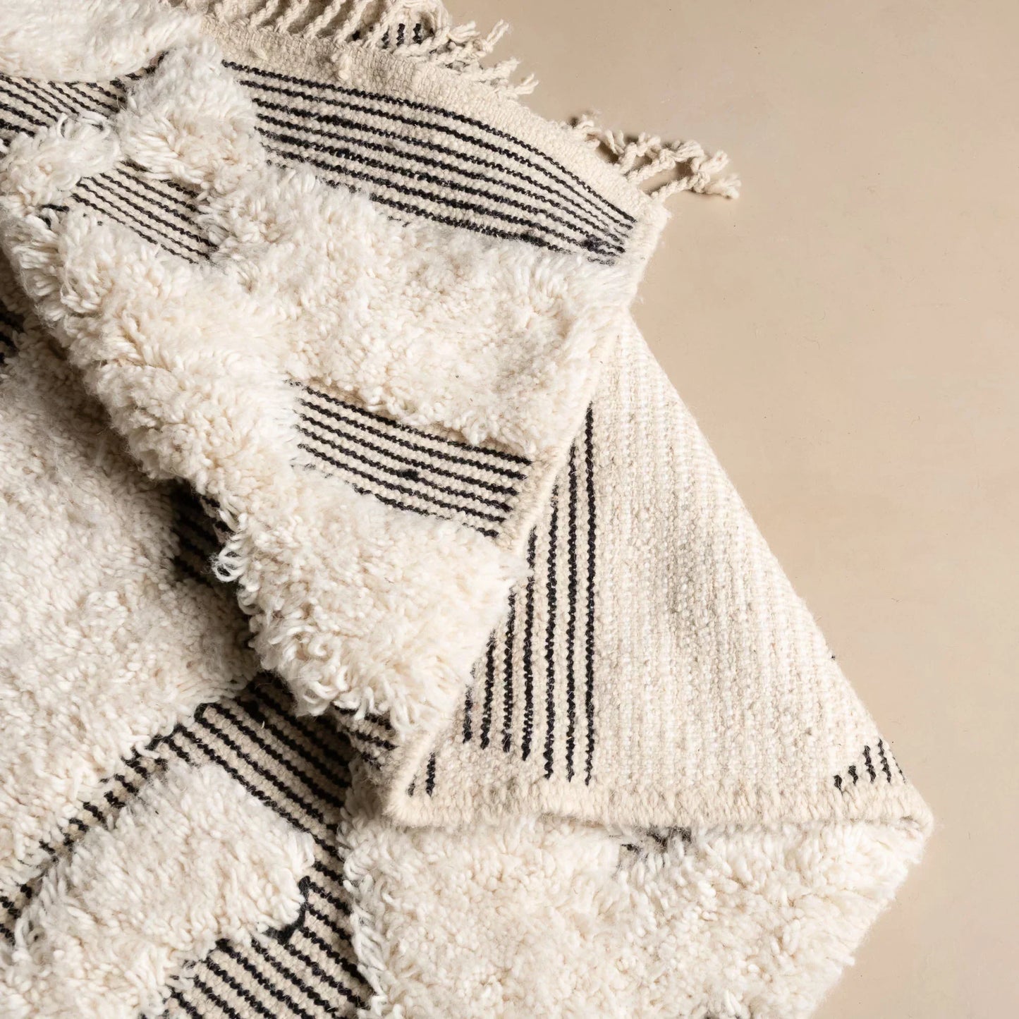 Luxurious Moroccan Beni Ourain Handmade Rug