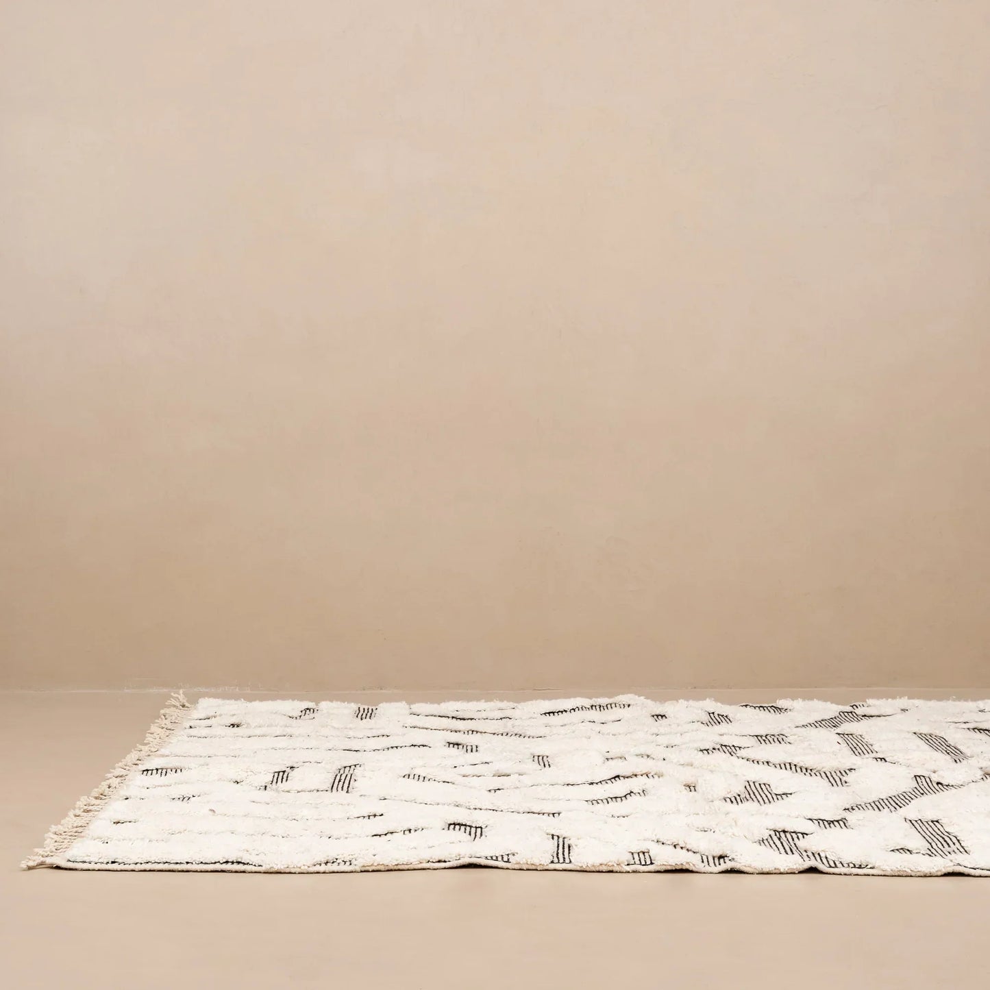 Luxurious Moroccan Beni Ourain Handmade Rug